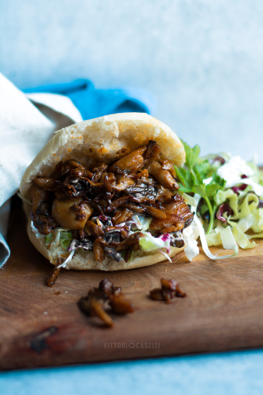 Vegan pulled pork funghi alla salsa BBQ