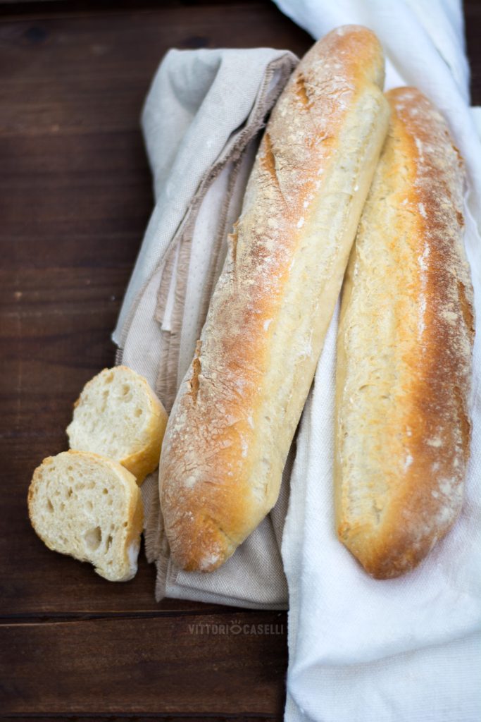 Baguette fatte in casa con la poolish